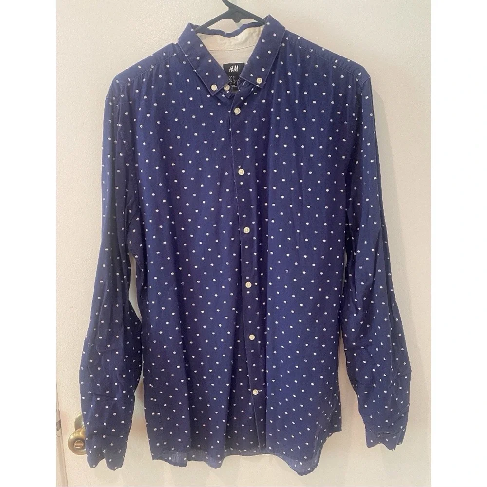 H&M button down shirt - Picture 1 of 3